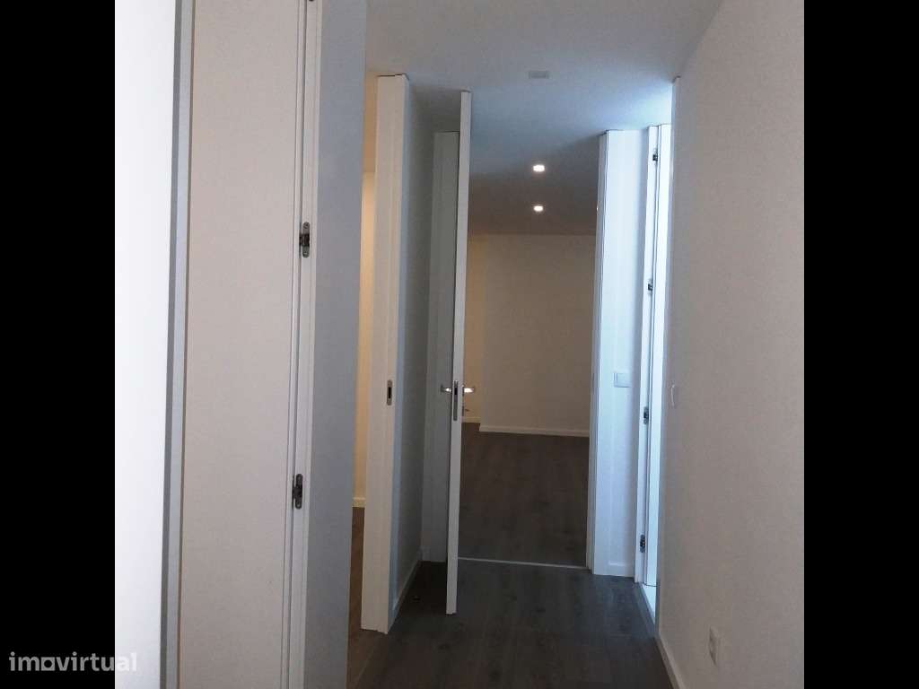 Apartamento renovado T3 c/ rendimento em São Vítor-7