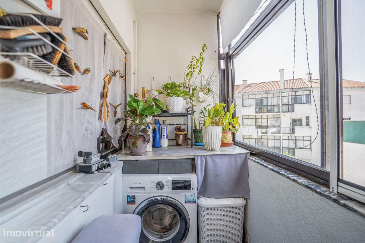 Apartamento Duplex T3+2 com Garagem Box-10