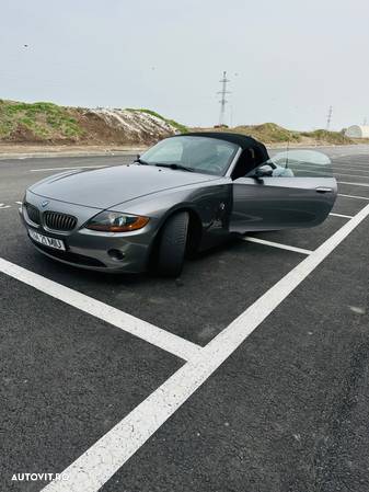 BMW Z4 roadster 2.2i - 17