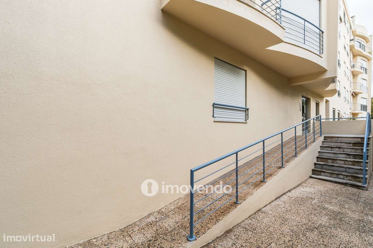 Apartamento T1 com estacionamento em Belém-35