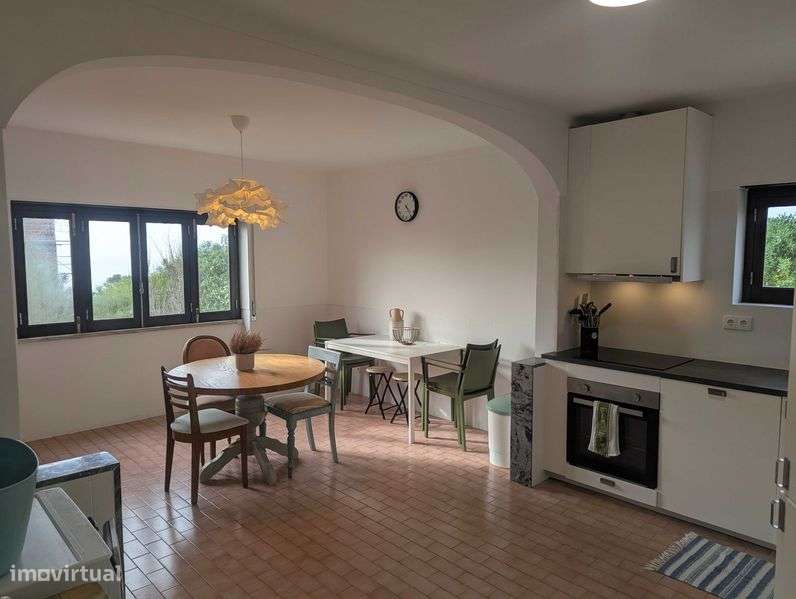 Moradia V3 com jardim a 500 m da praia do Sul - Grande imagem: 4/12