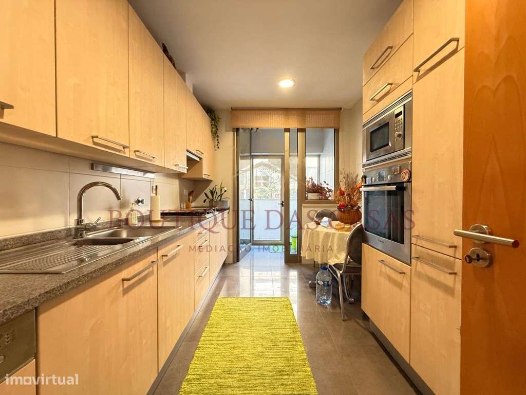 Apartamento T1 com Varanda e Garagem - Canidelo-2