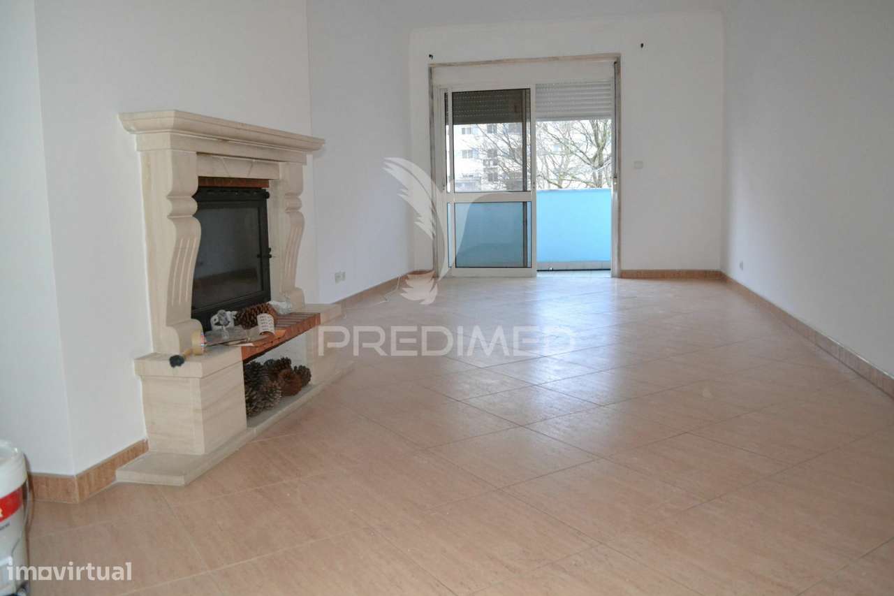 Apartamento T2  garagem varandas - Grande imagem: 3/10