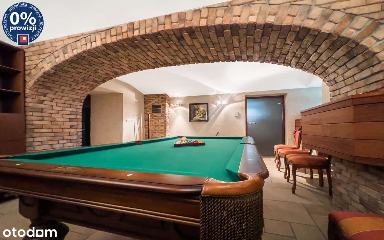 Prestiżowa rezydencja z basenem i zabytkowym parkiem | Cieszanowice.-10