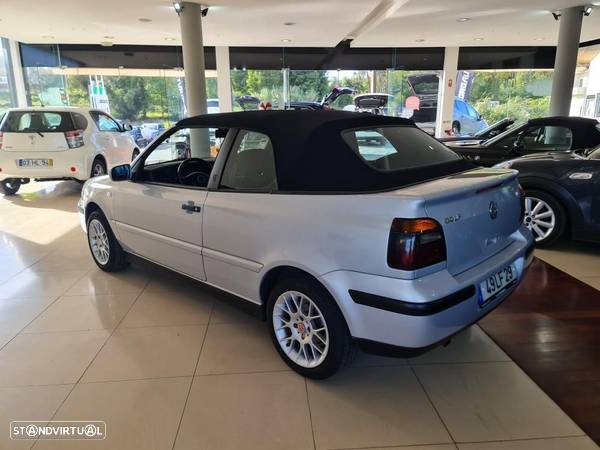 VW Golf Cabriolet 1.6 Trendline - 5