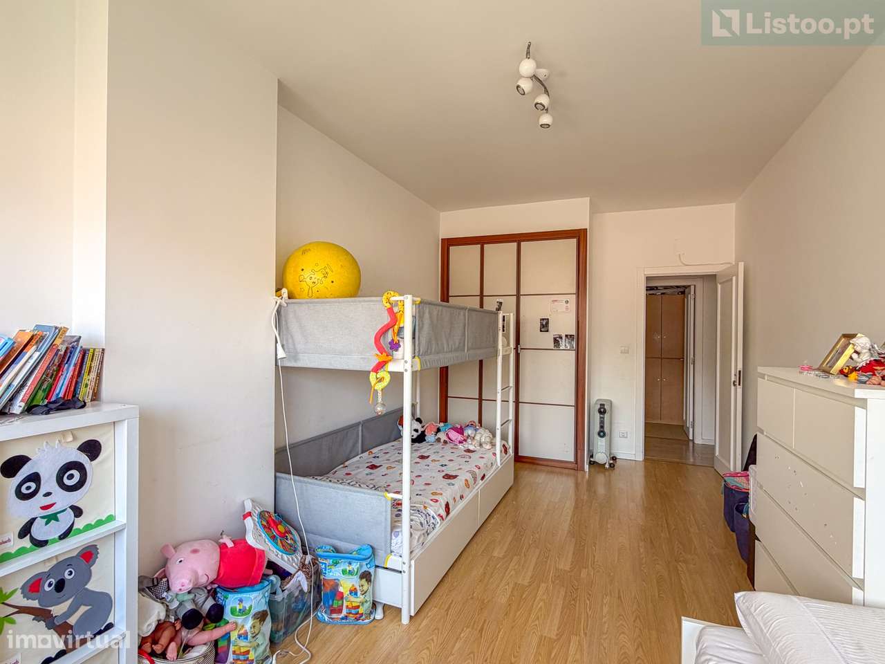 Luminoso Apartamento T2 em Benfica-14