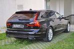 Volvo V90 2.0 T8 Momentum Plus AWD Geartronic - 21