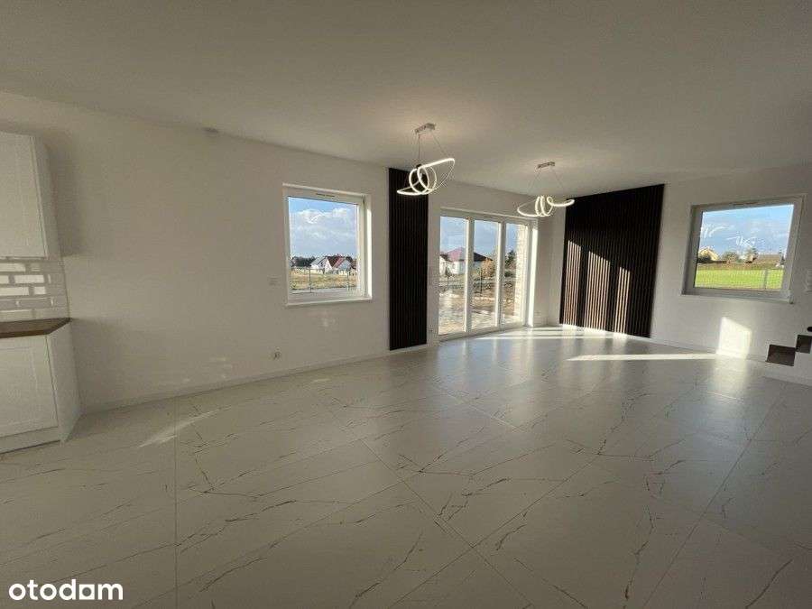 Piękny Wyjątkowy Nowy Dom W Grzędzicach z 2023 roku - Pełny obrazek: 3/11