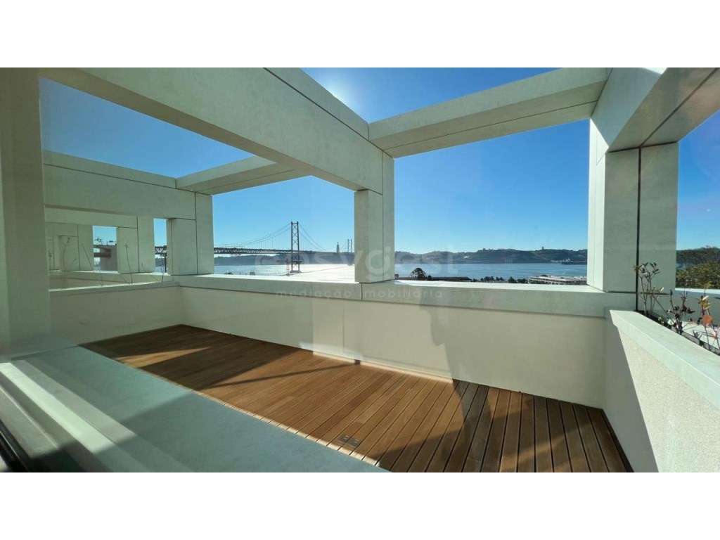 Moradia V5 - Casas de Santo Amaro - Alcântara - Grande imagem: 4/36