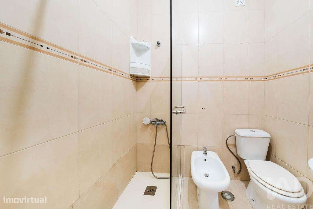Apartamento T2 em Alverca do Ribatejo e Sobralinho de 68 m2 - Grande imagem: 4/29