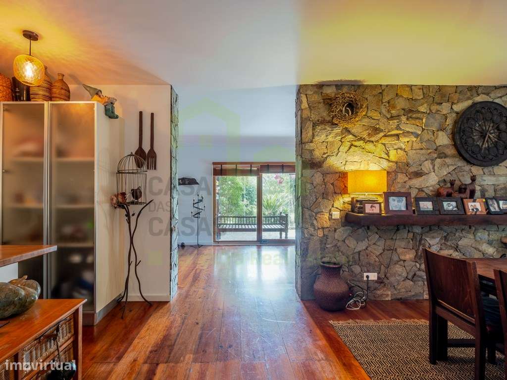 Vende Moradia T3, Ericeira 14 Km, A Casa das Casas-14