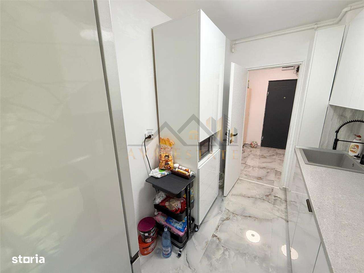 Apartament 3 camere | Decomandat, 72 mp - Zona Dambovita-7
