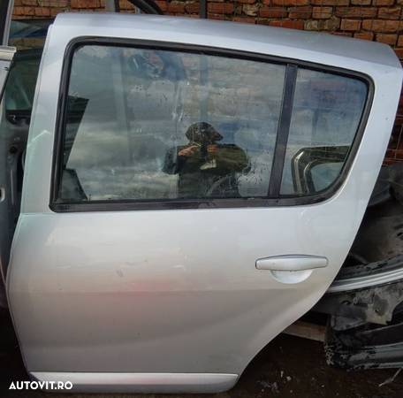 Usa stanga spate Dacia Sandero din 2010 completa - 1