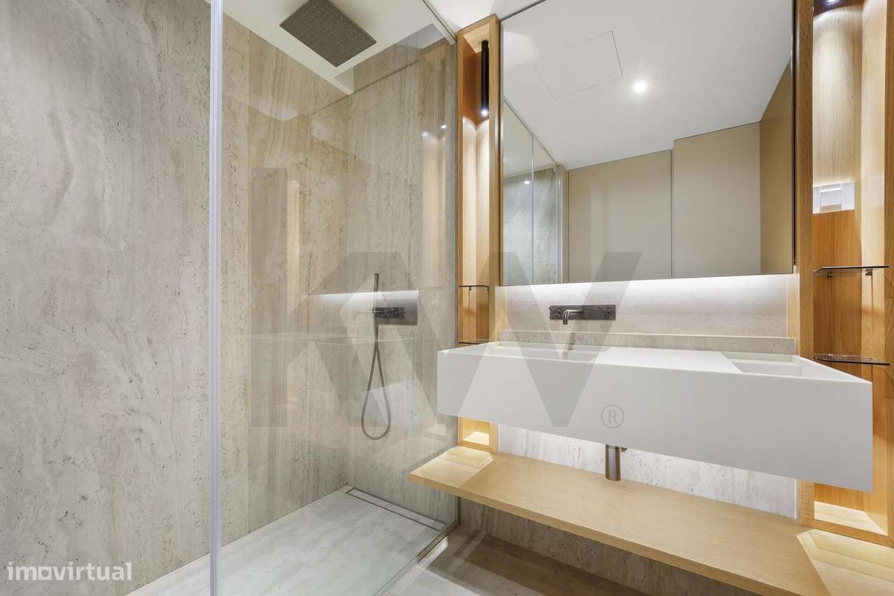 Apartamento T1 + 1 com varanda e vista mar em Estrada Monumental! - Grande imagem: 4/37