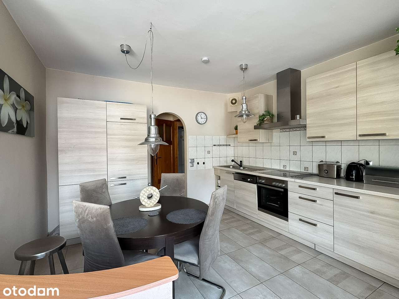 Nieruchomość inwestycyjna na sprzedaż | dwa niezależne budynki-2