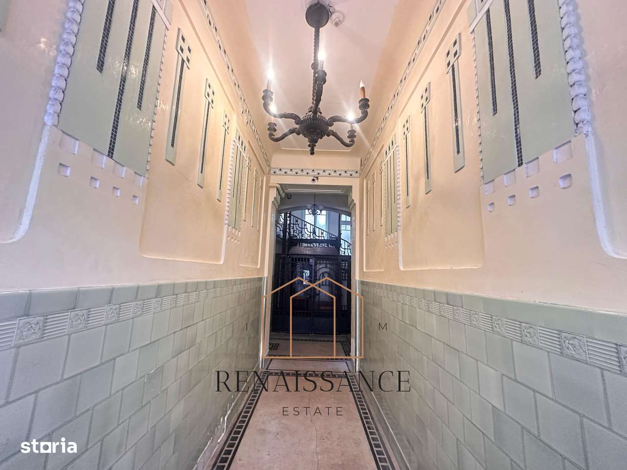 Piata Unirii 6 Camere | 400mp Etaj 3 | Palatul Bruck - renovat - Imagine principală: 4/8