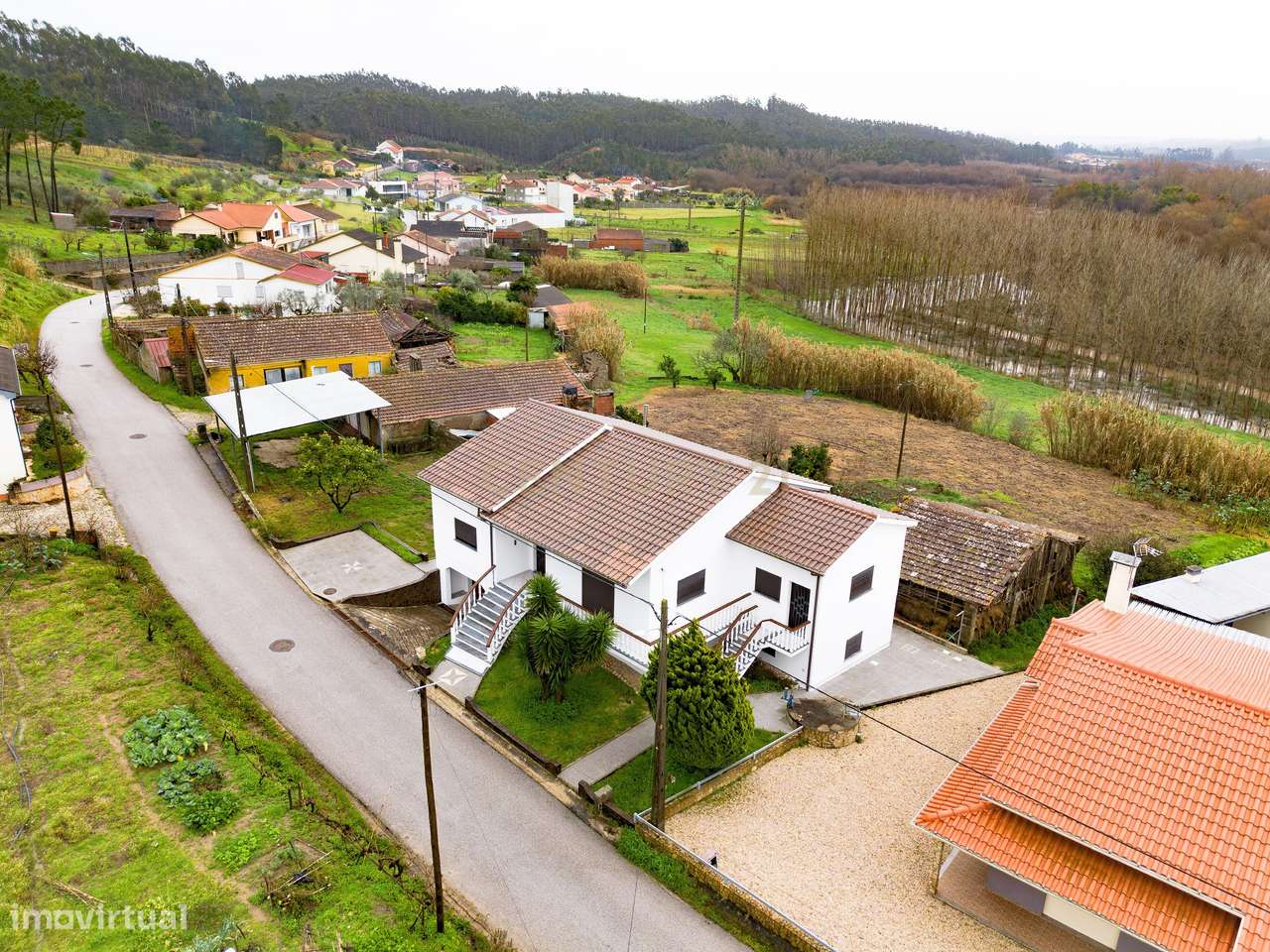 Encantadora Moradia T3 em Louriçal, Pombal-13