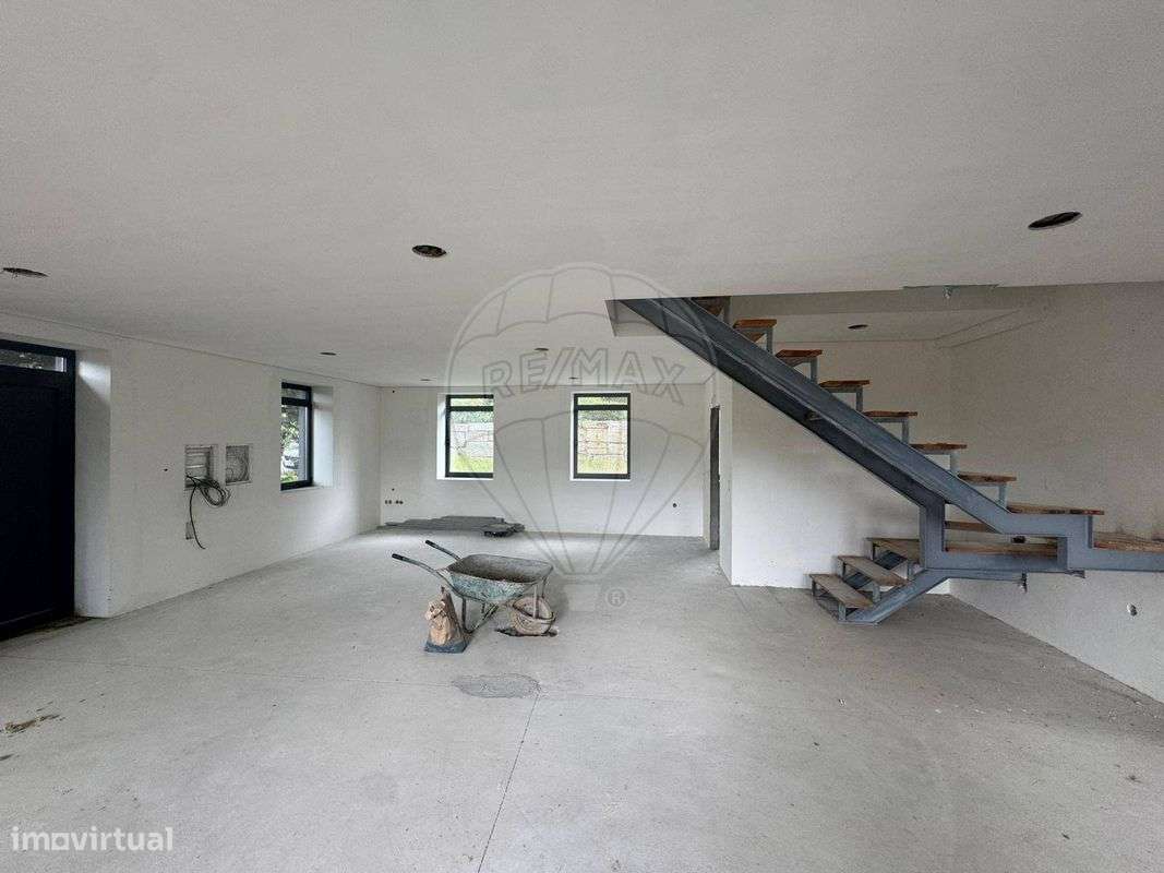 Moradia T4 para venda - Grande imagem: 4/14