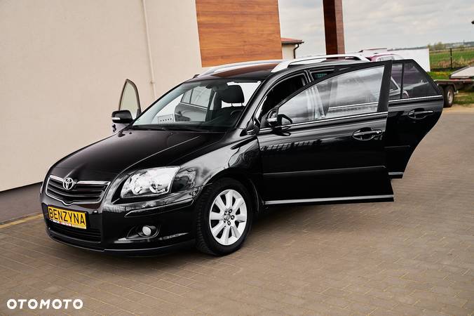 Toyota Avensis 1.8 VVT-i Combi - 15