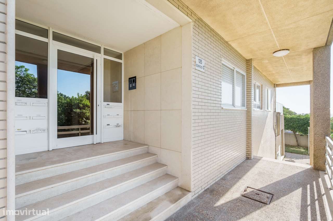 Apartamento T1 - Condomínio Fechado - Praia da Madalena-7