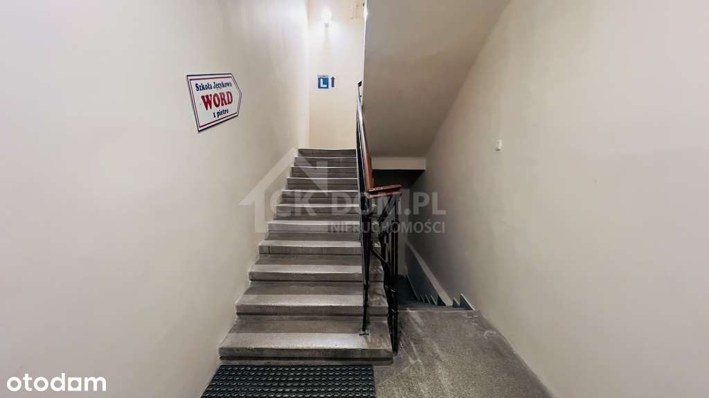 Kamienica w centrum Staszowa - bardzo dobry stan-6