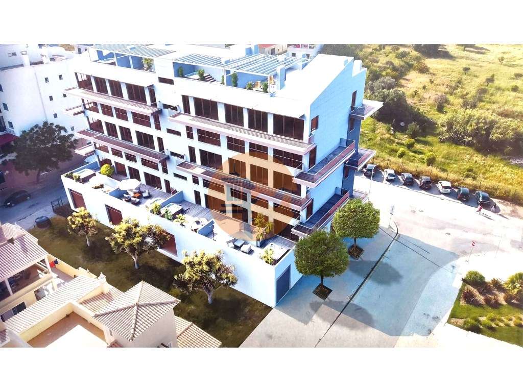 Negócio Imperdível: Lote em Olhão para Prédio de 20 Apartamentos! A... - Grande imagem: 5/39