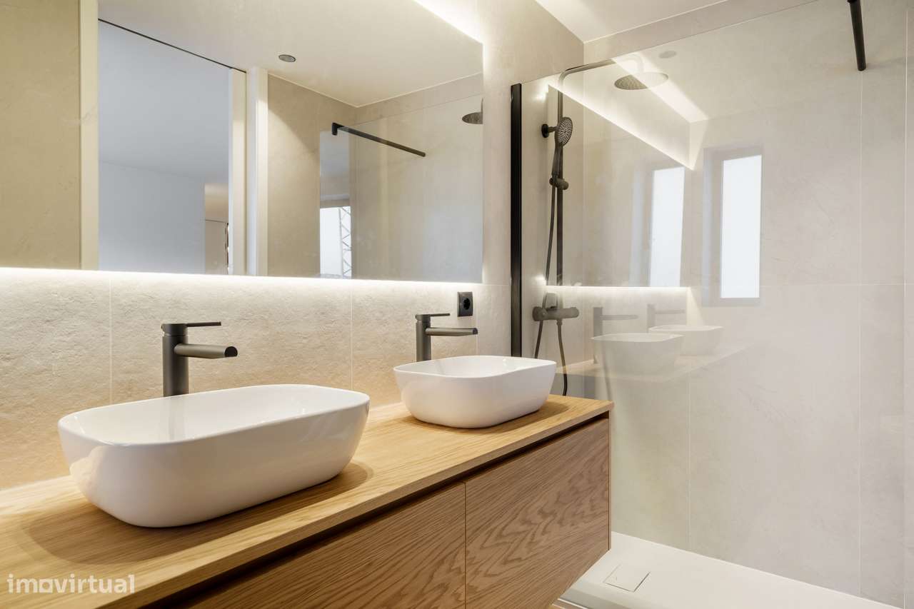 Apartamento T3 Novo com Vistas & Varanda-30