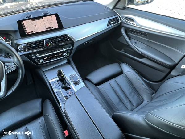 BMW 520 d Auto - 11