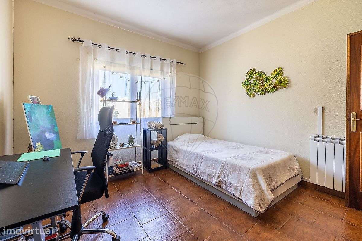 Moradia T4 para venda-24