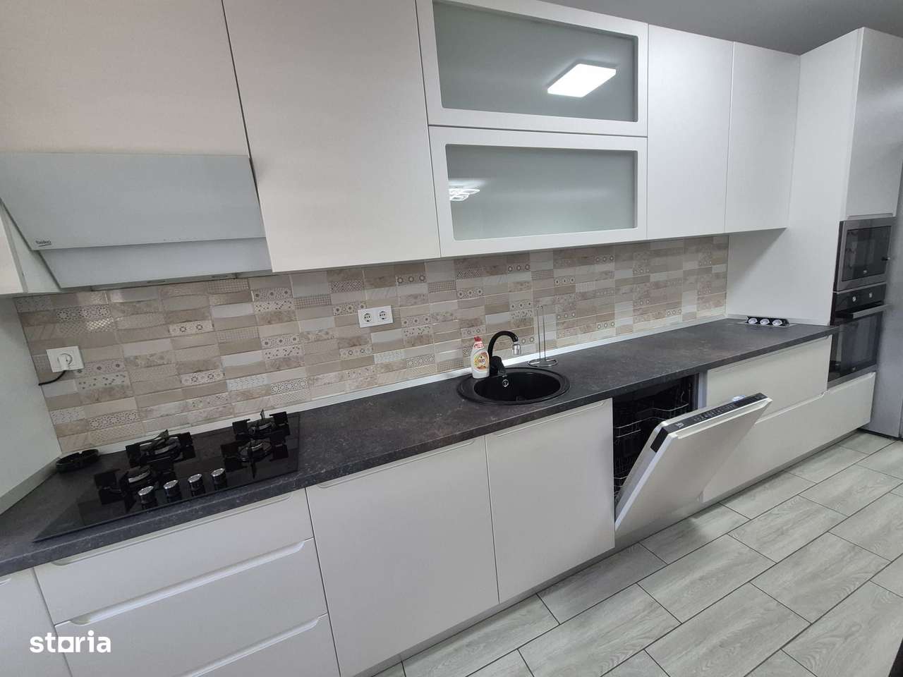 APARTAMENT 3 CAMERE SI LOC DE PARCARE | SELIMBAR ZONA TRIAJULUI - Imagine principală: 2/8