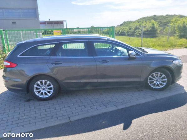 Ford Mondeo 1.6 TDCi ECOnetic Titanium - 12