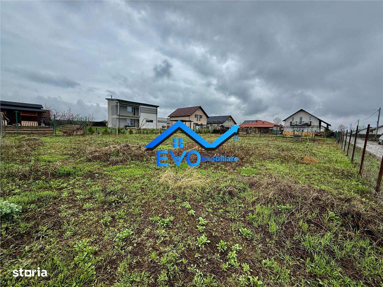 Teren de vanzare, intravilan, 401 mp, deschidere 24ml, Vorovesti, Str. - Imagine principală: 2/6