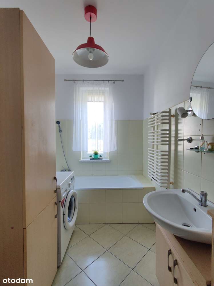 Mały domek z dużą działką-11