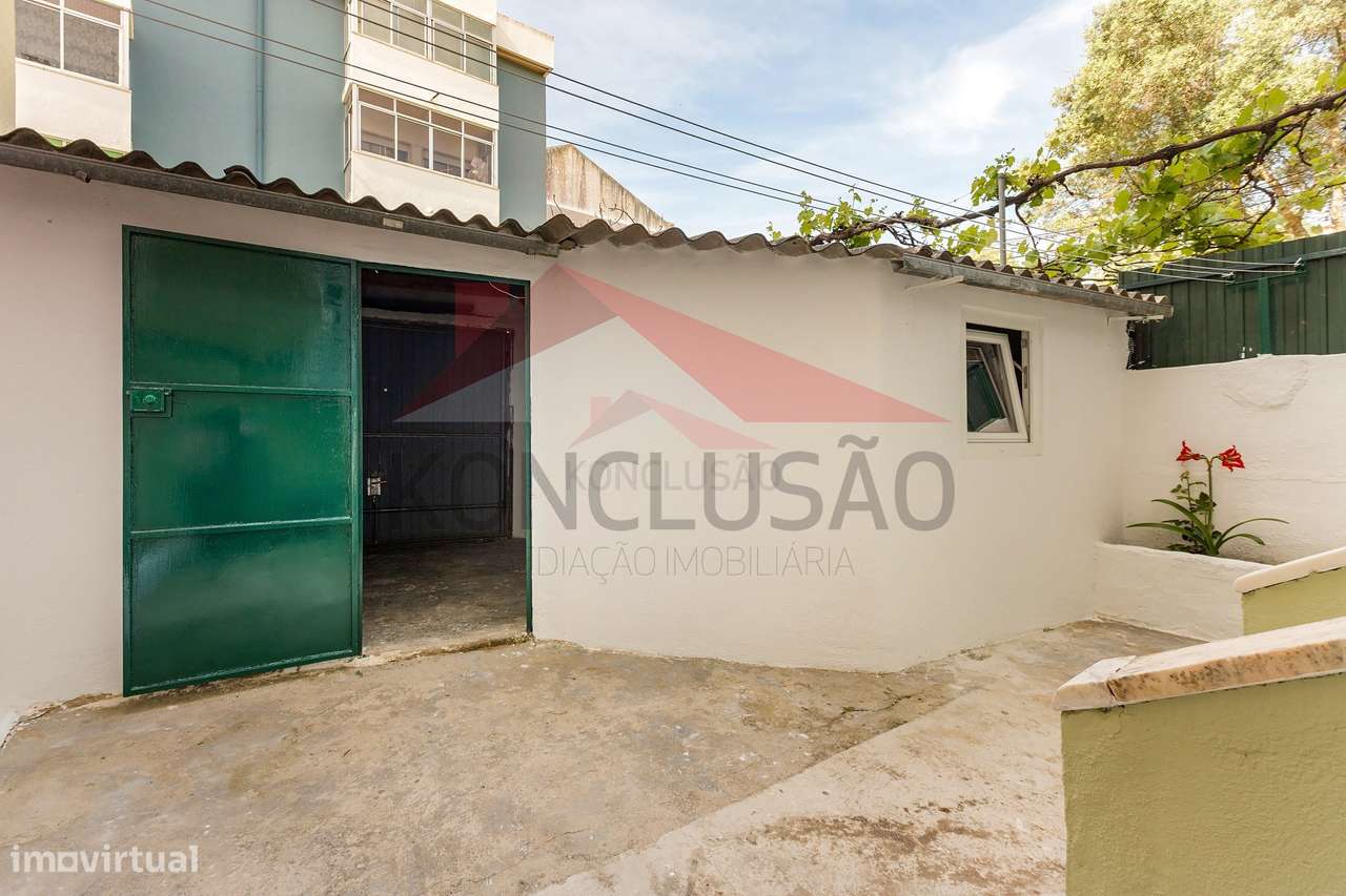 Apartamento T2 com logradouro, garagem e arrecadação – Póvoa de San...-19