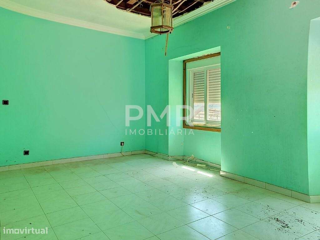 Apartamento T3 para remodelação-12