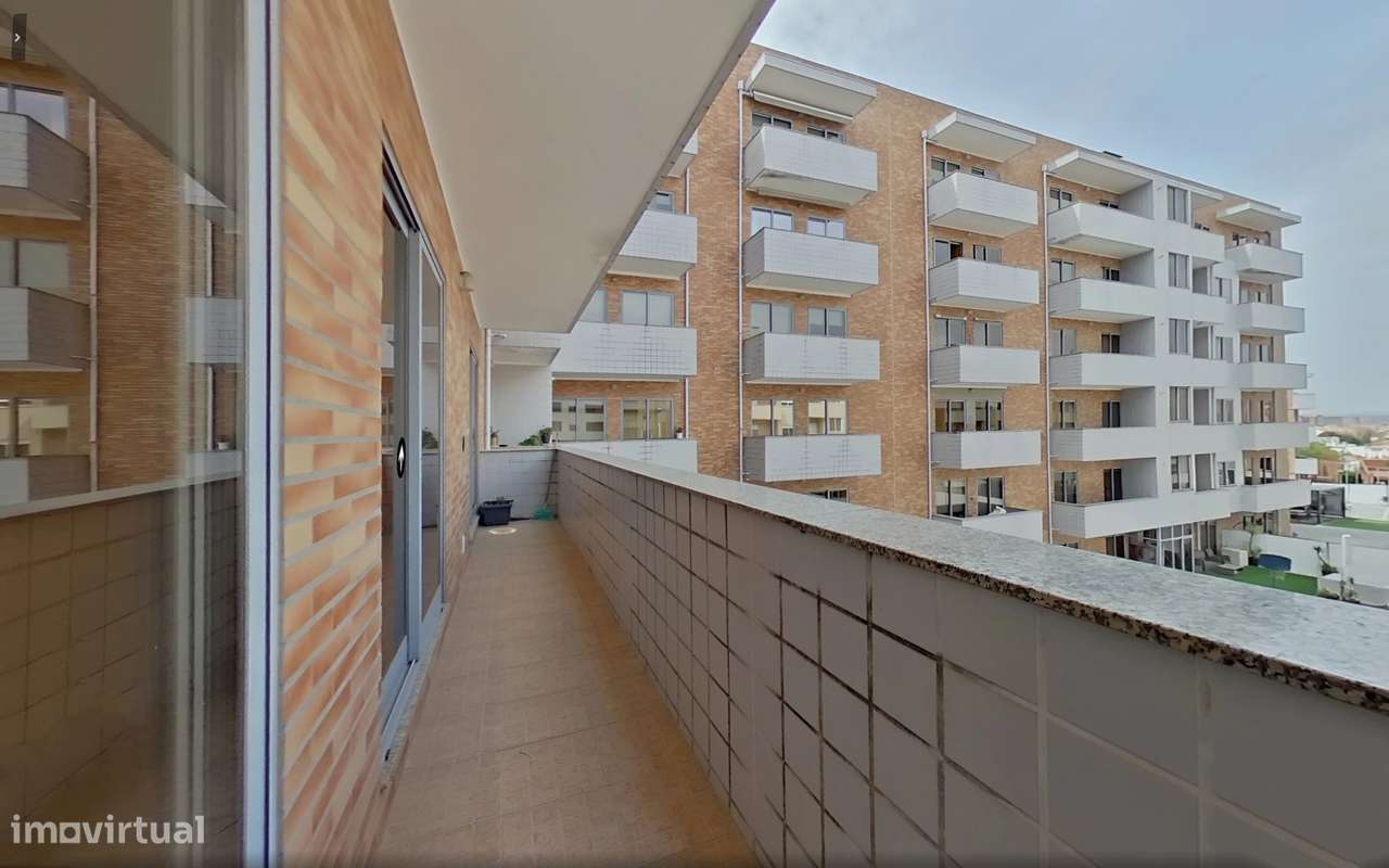 T3 Varanda, Suite, Box 2 carros-3