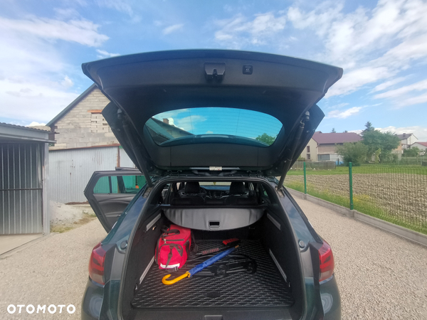 Opel Astra 1.6 D Start/Stop Sports Tourer Innovation - 31