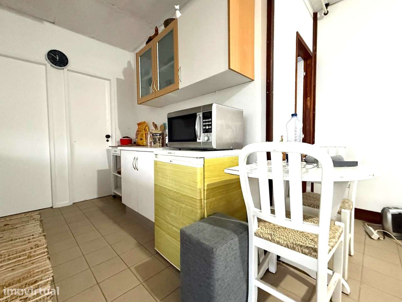 Casa térrea isolada no Torrão do Lameiro, situada junto à Ria-5