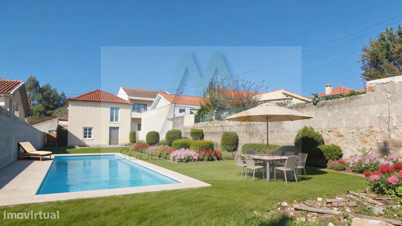 Moradia com terreno em estado de ruína na freguesia de Retorta em V... - Grande imagem: 4/18