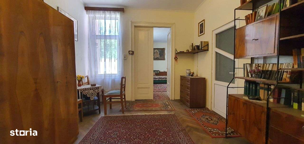 Apartament cu 3 camere pe str. Iuliu Maniu - Imagine principală: 5/12