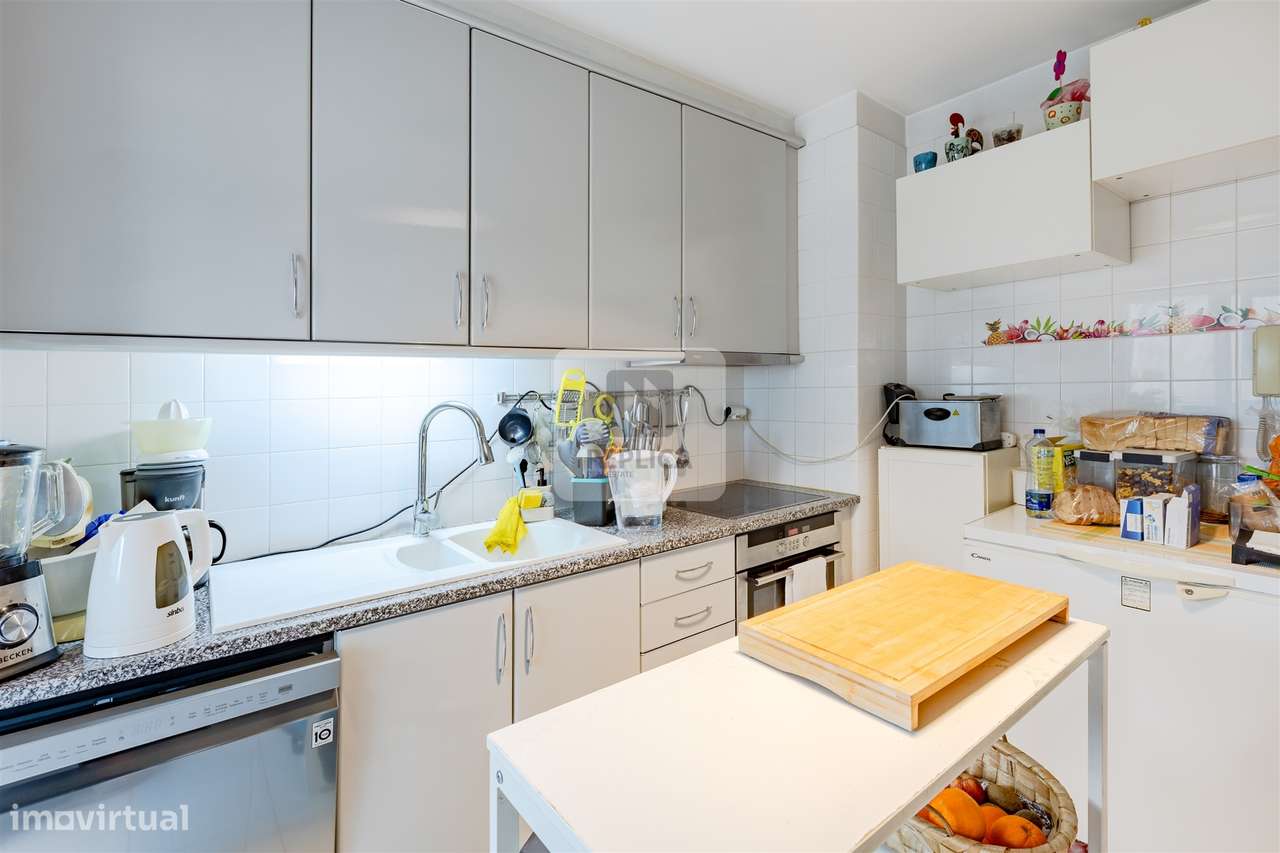 Apartamento T2 no Alto da Boa Nova, Leça da Palmeira-10