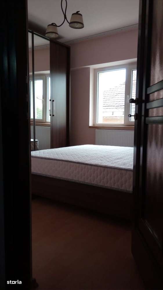 Apartament placut, 54 mp,  utilat, zona CENTRALA, izolat termic - Imagine principală: 4/10