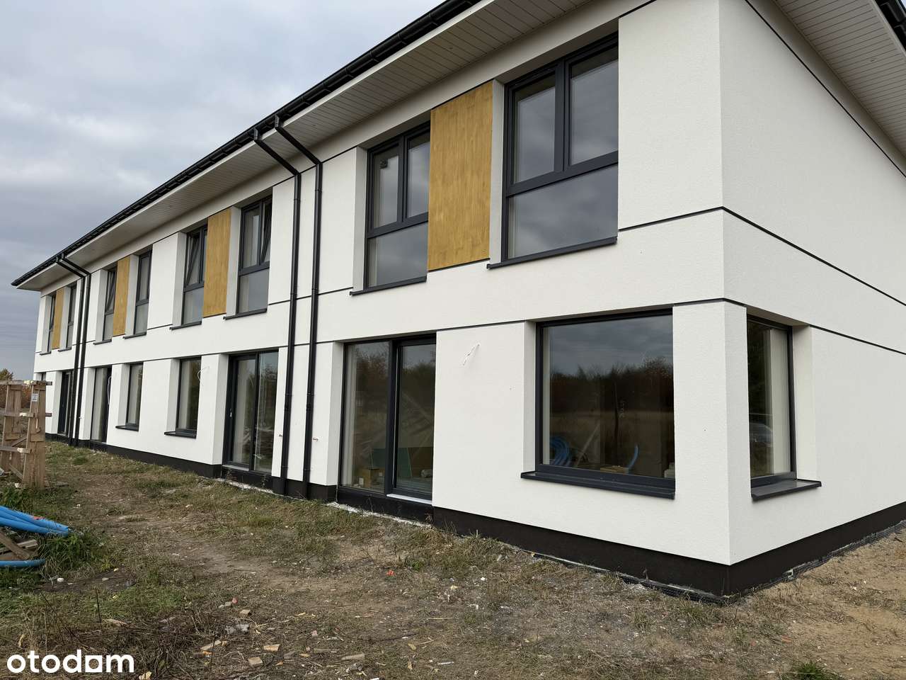 Przestronny dom w cichej okolicy-5