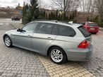 BMW Seria 3 318i - 16