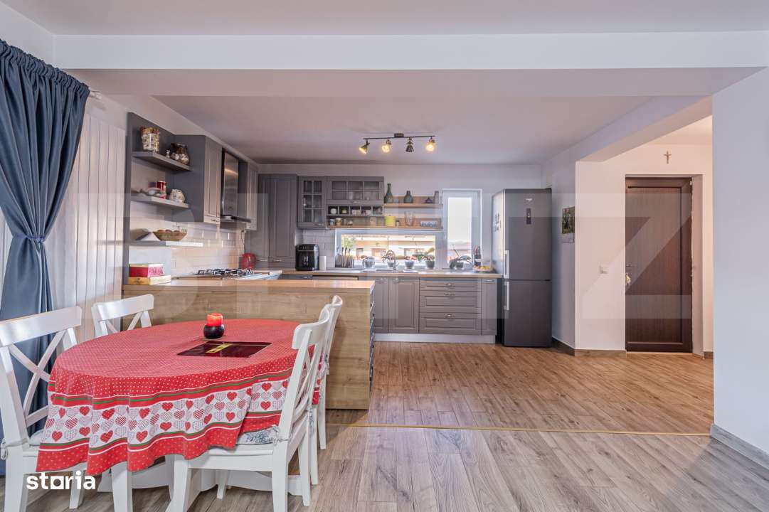 Casa moderna 3camere si mansarda amenajata in zona linistita Tarlungen - Imagine principală: 3/13