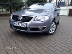 Volkswagen Passat 1.9 TDI Highline - 4