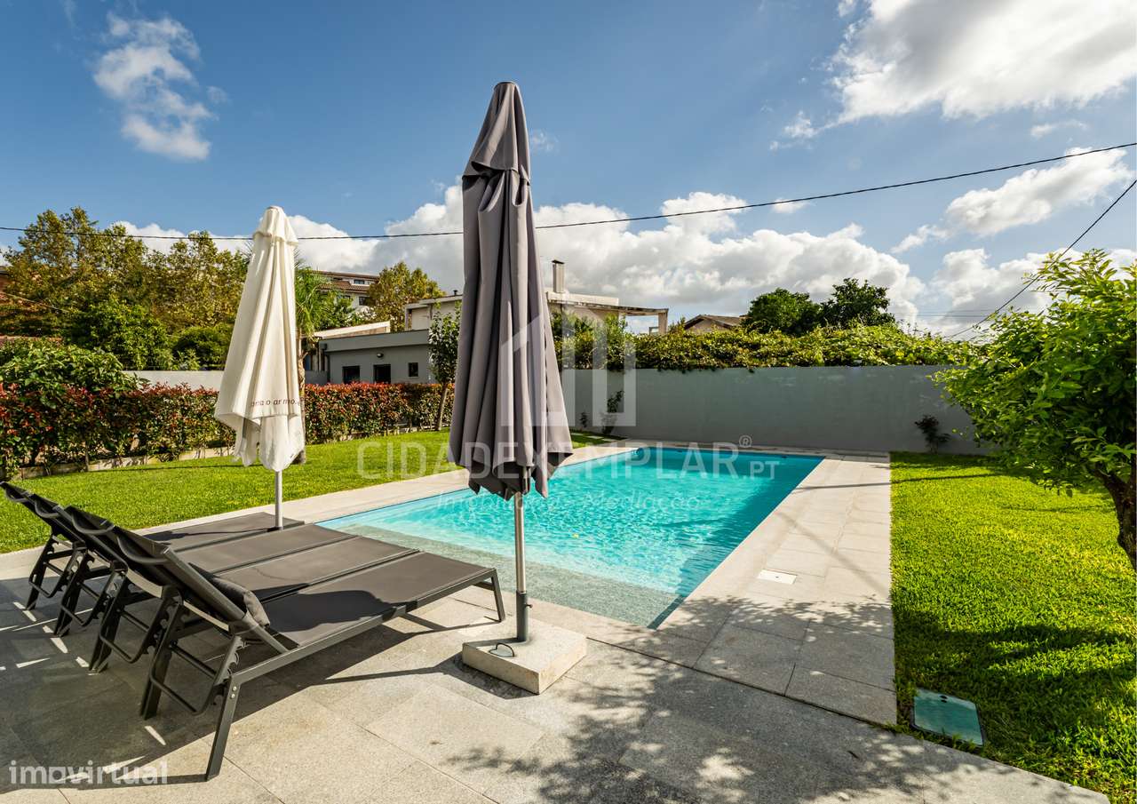 MORADIA T3 DE LUXO C/ PISCINA-Centro de Penafiel-36