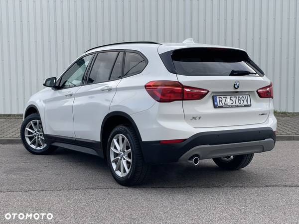 BMW X1 sDrive18i Advantage - 5