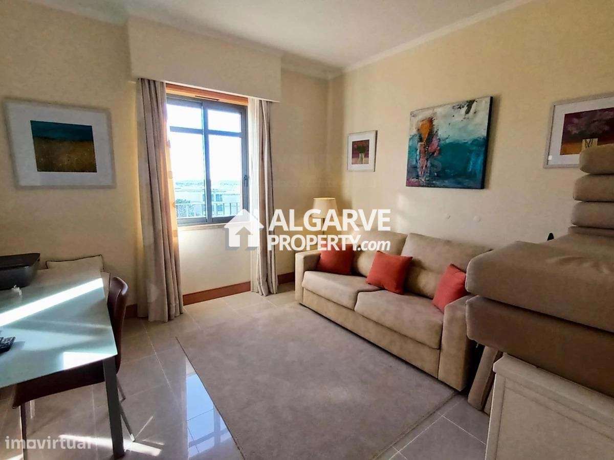 Apartamento T3 de Luxo Junto ao Campo De Golfe Victoria em Vilamoura,-15