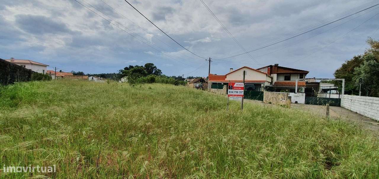 Lote para construção de 4 moradias individuais. - Grande imagem: 2/15